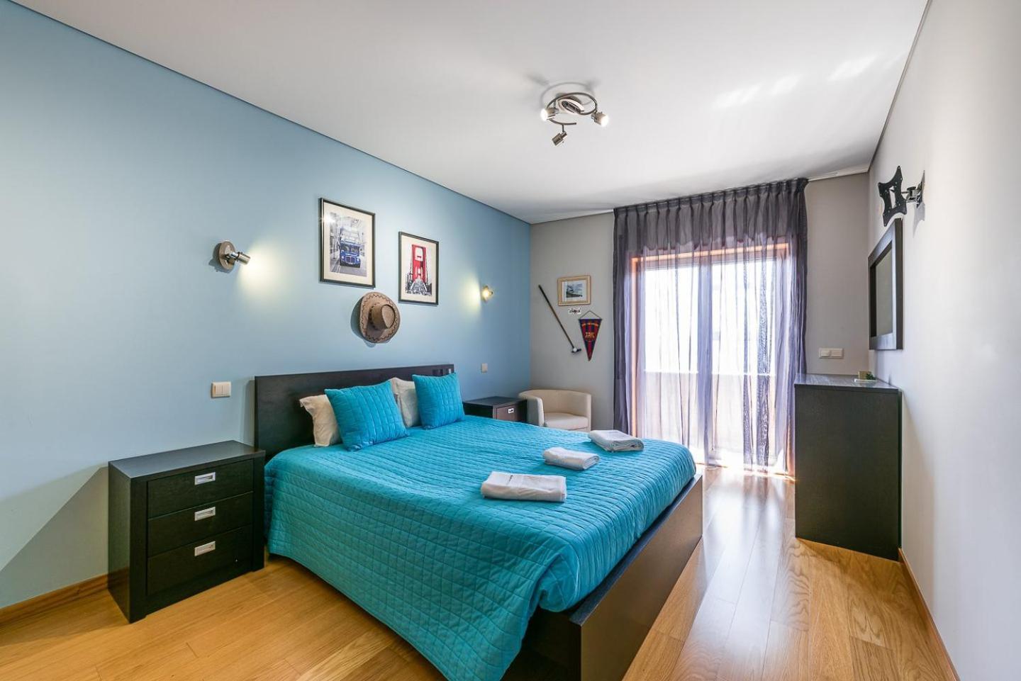 Guestready - Luxe Living By The Pool Lejlighed Póvoa de Varzim Eksteriør billede