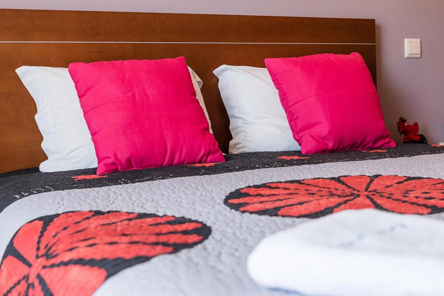 Guestready - Luxe Living By The Pool Lejlighed Póvoa de Varzim Eksteriør billede