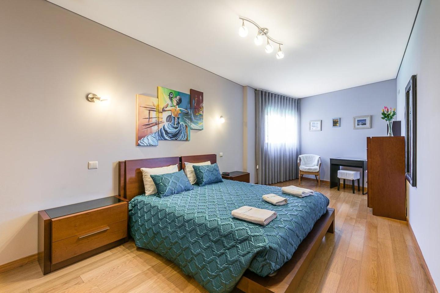 Guestready - Luxe Living By The Pool Lejlighed Póvoa de Varzim Eksteriør billede