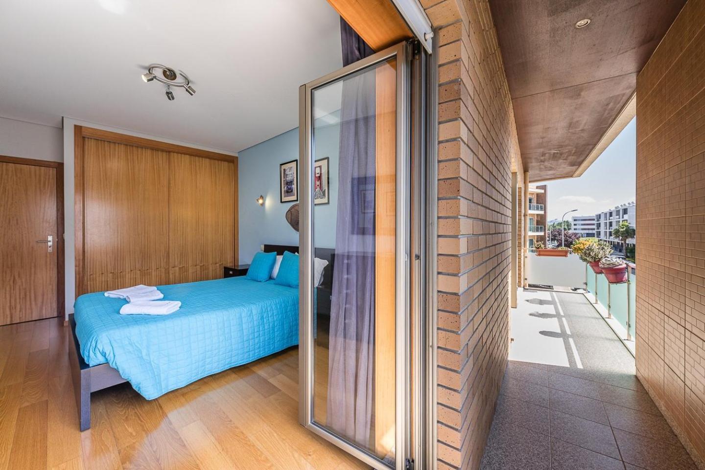 Guestready - Luxe Living By The Pool Lejlighed Póvoa de Varzim Eksteriør billede