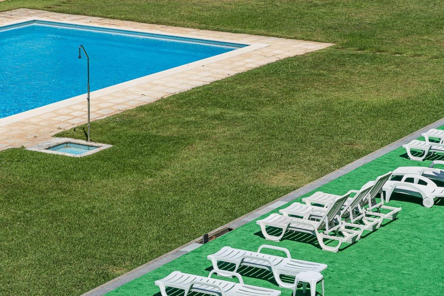 Guestready - Luxe Living By The Pool Lejlighed Póvoa de Varzim Eksteriør billede